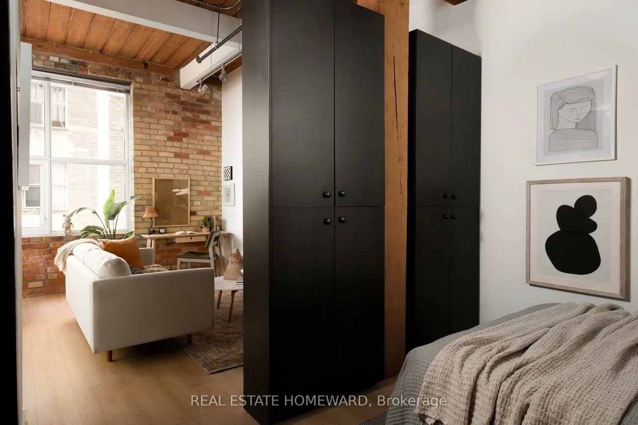 955, Queen, Niagara, Toronto