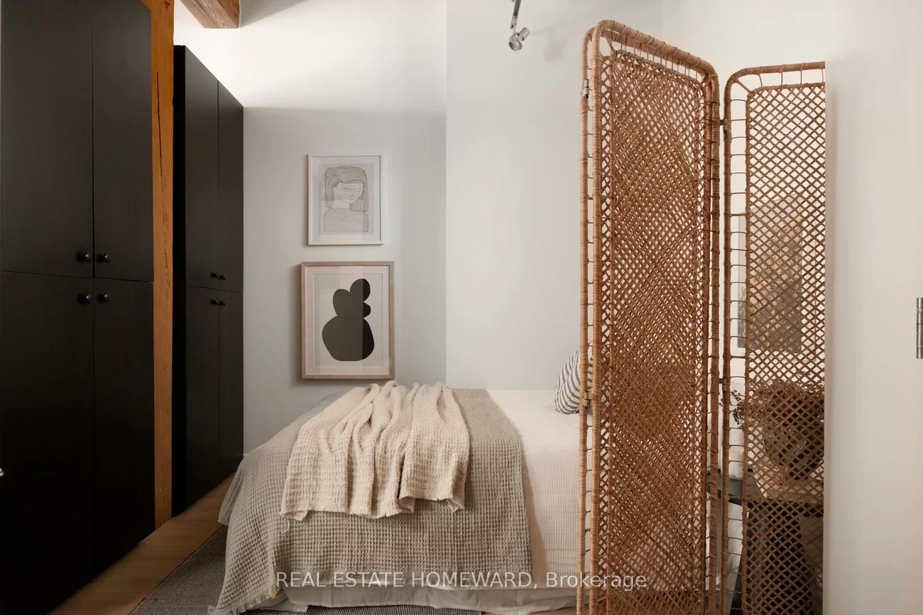 955, Queen, Niagara, Toronto