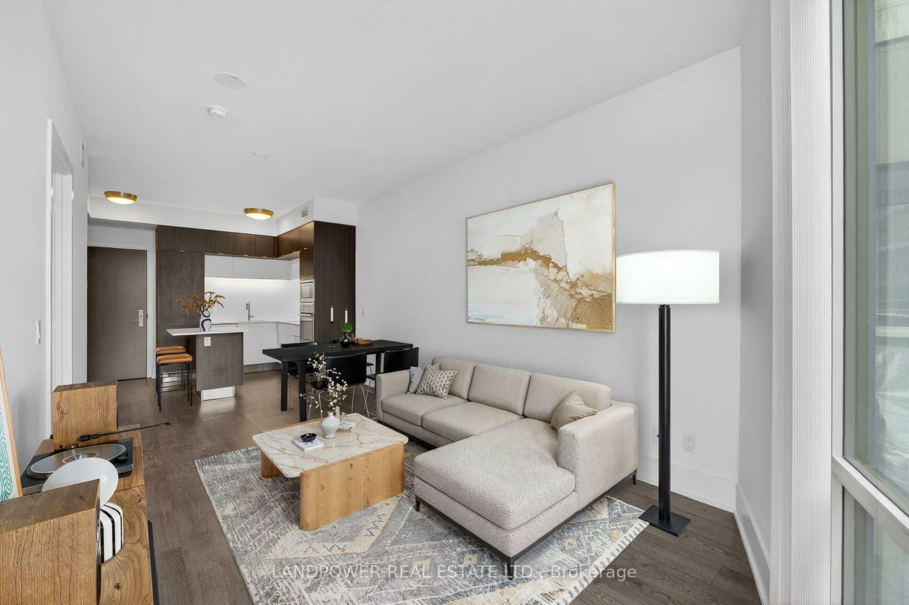 15, Merchants' Wharf, Waterfront Communities C8, Toronto