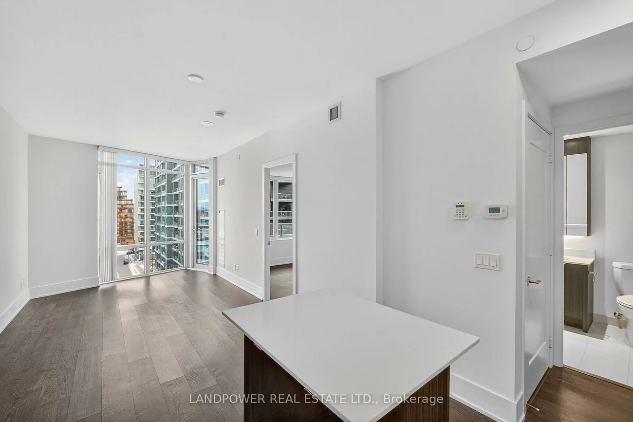 15, Merchants' Wharf, Waterfront Communities C8, Toronto