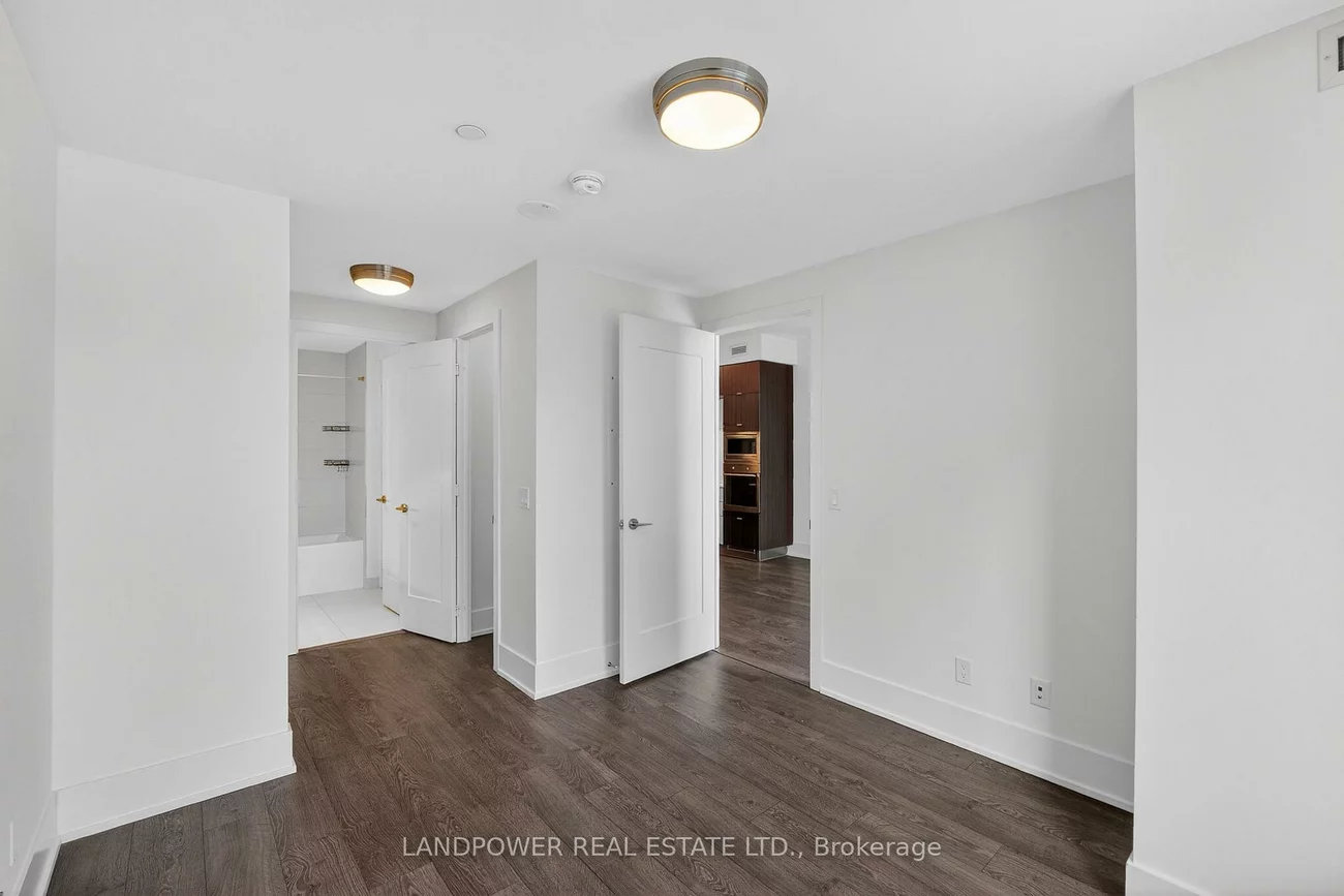 15, Merchants' Wharf, Waterfront Communities C8, Toronto