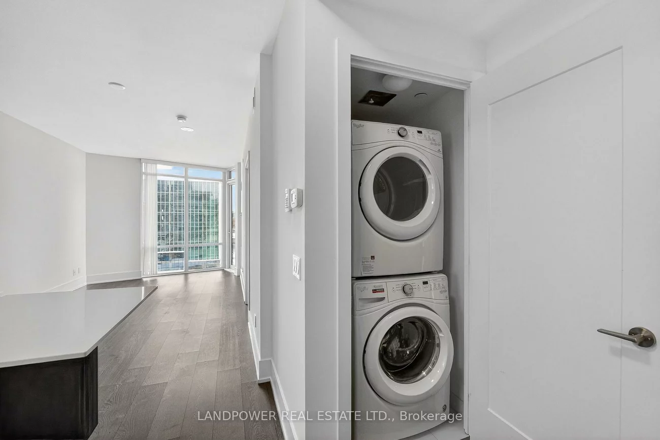 15, Merchants' Wharf, Waterfront Communities C8, Toronto