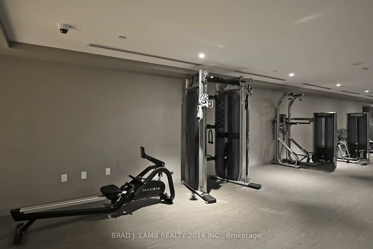 195, McCaul, Kensington-Chinatown, Toronto