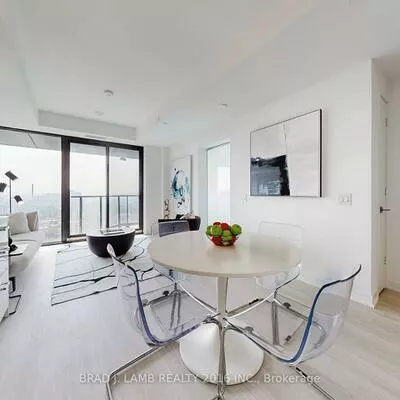 195, McCaul, Kensington-Chinatown, Toronto