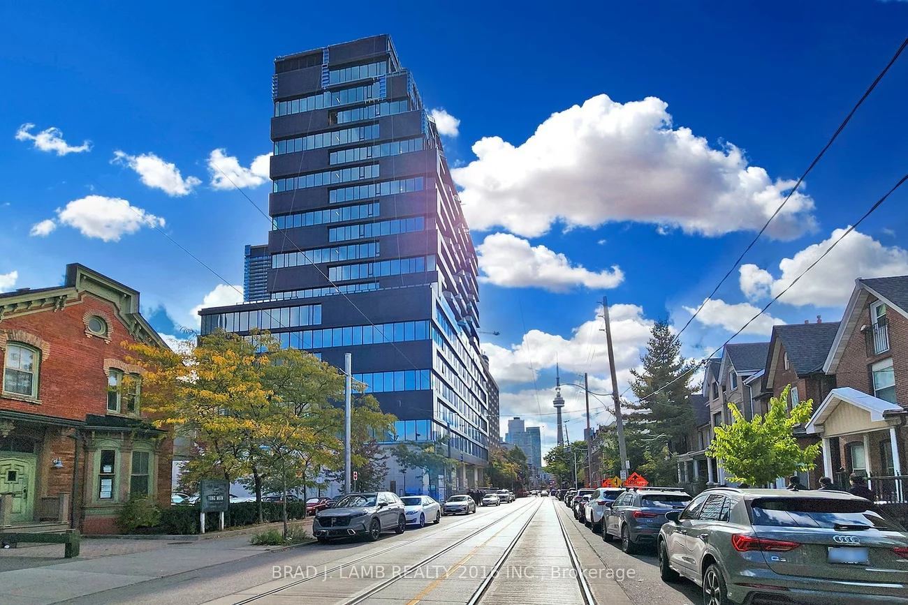 195, McCaul, Kensington-Chinatown, Toronto