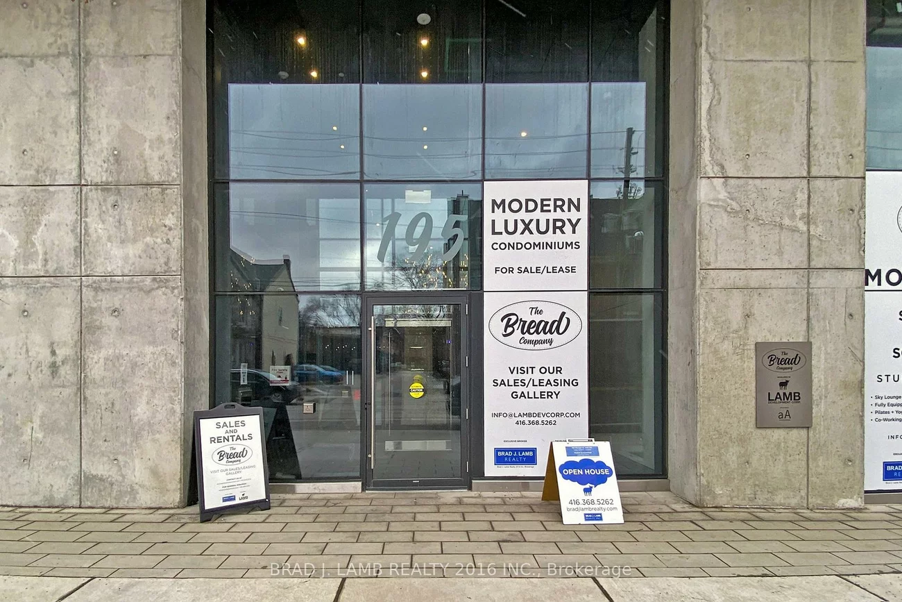 195, McCaul, Kensington-Chinatown, Toronto