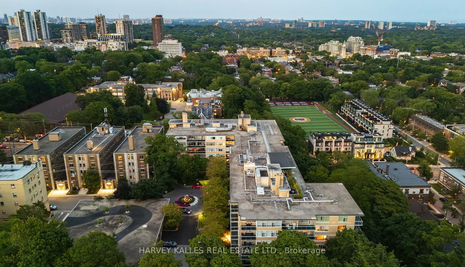 1, Benvenuto, Casa Loma, Toronto
