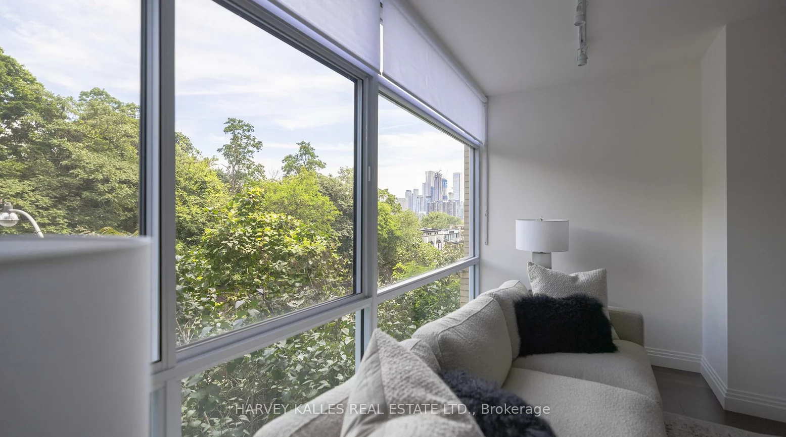 1, Benvenuto, Casa Loma, Toronto