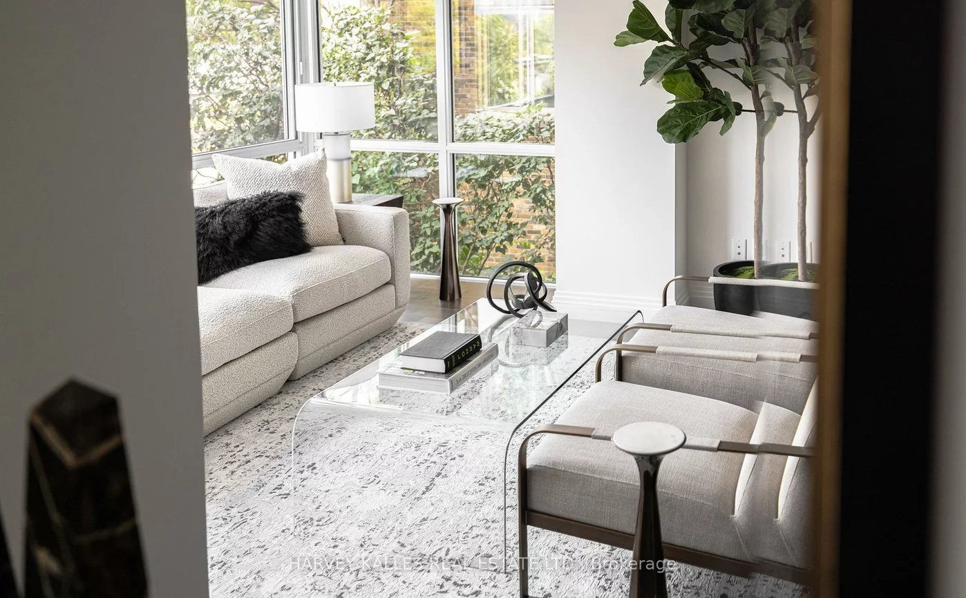 1, Benvenuto, Casa Loma, Toronto