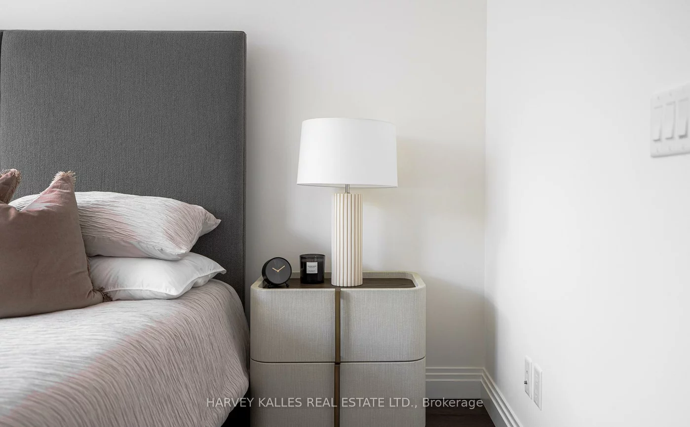 1, Benvenuto, Casa Loma, Toronto