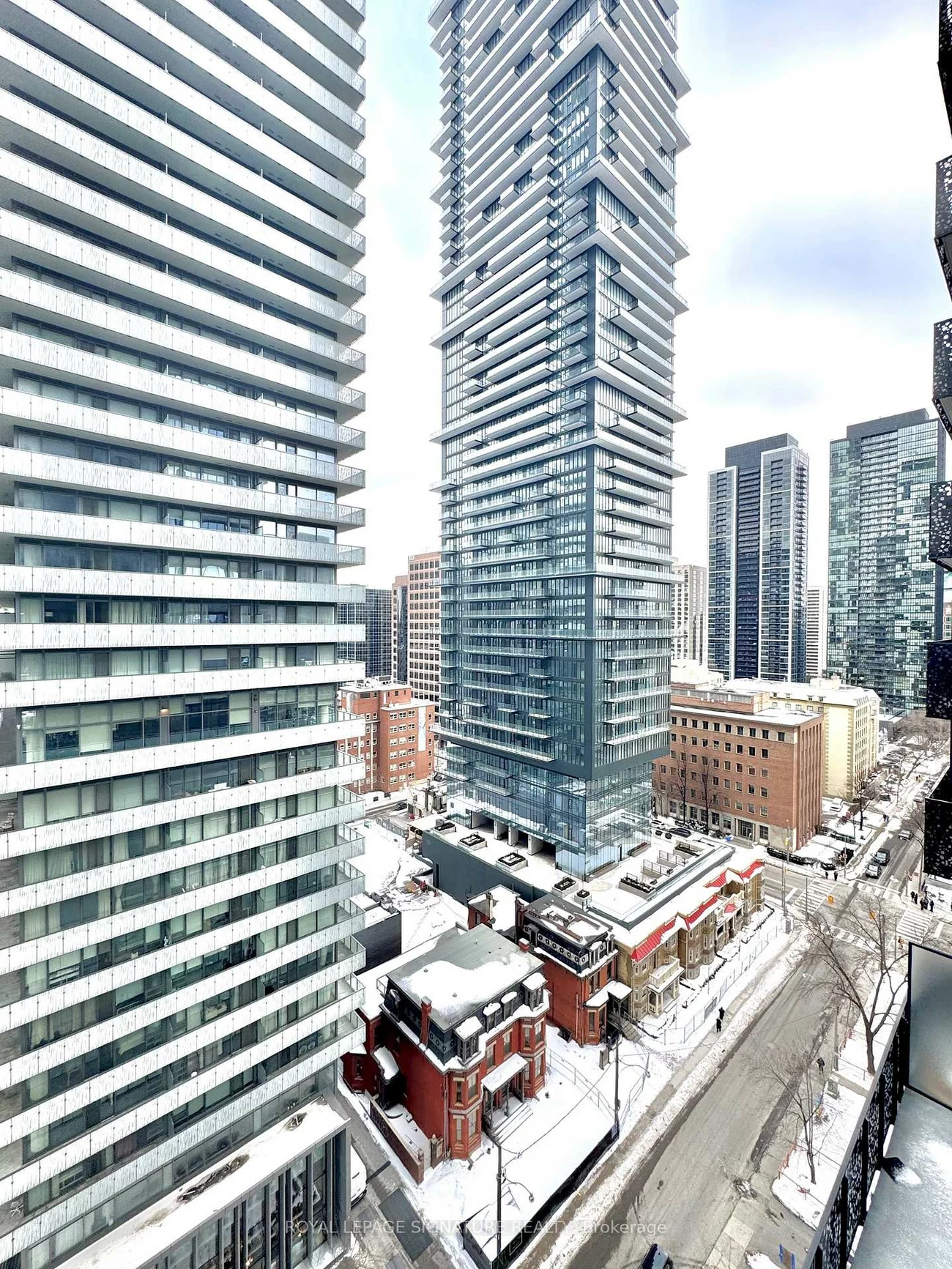 55, Charles, Church-Yonge Corridor, Toronto