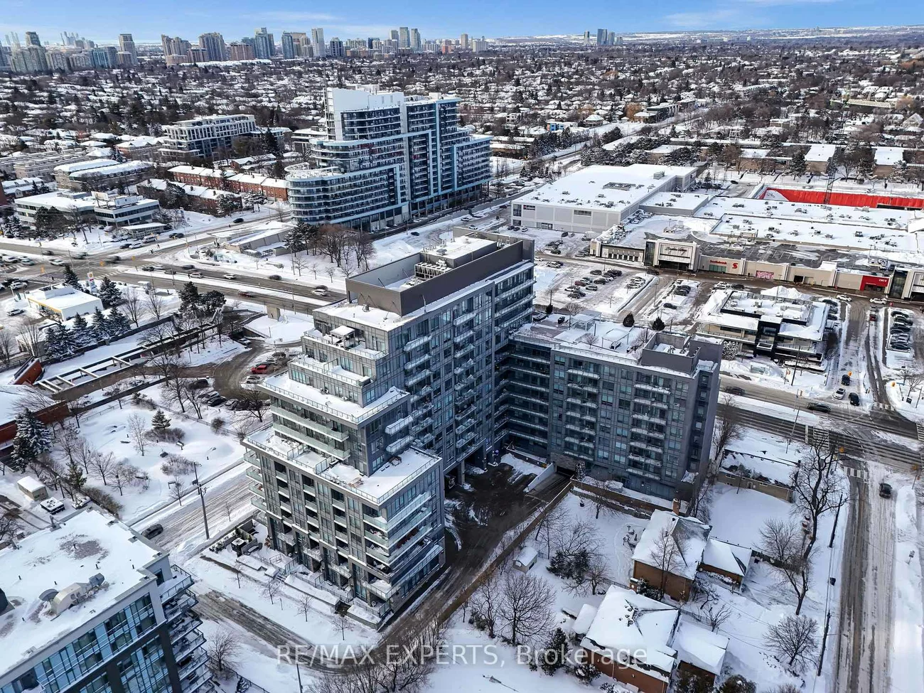 7, Kenaston, Bayview Village, Toronto