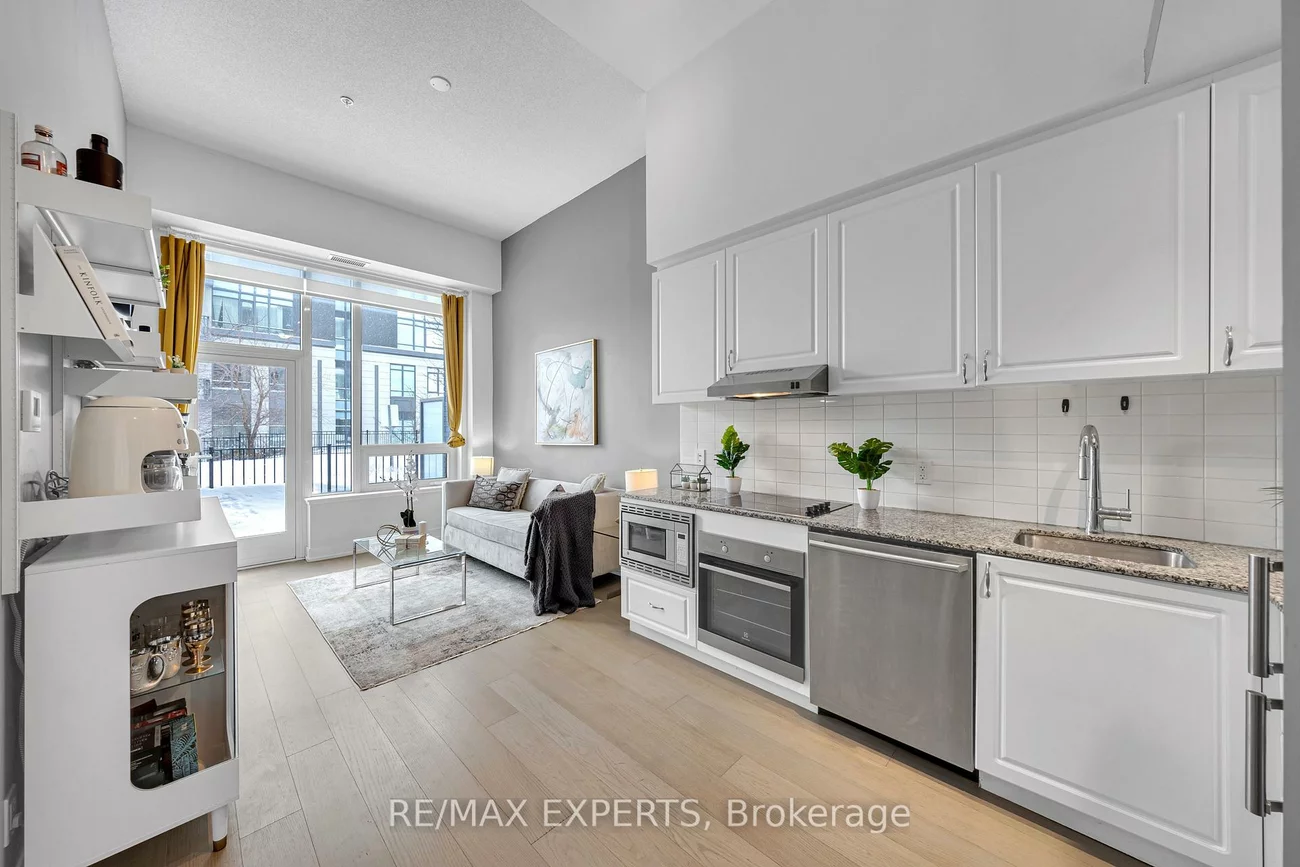 7, Kenaston, Bayview Village, Toronto