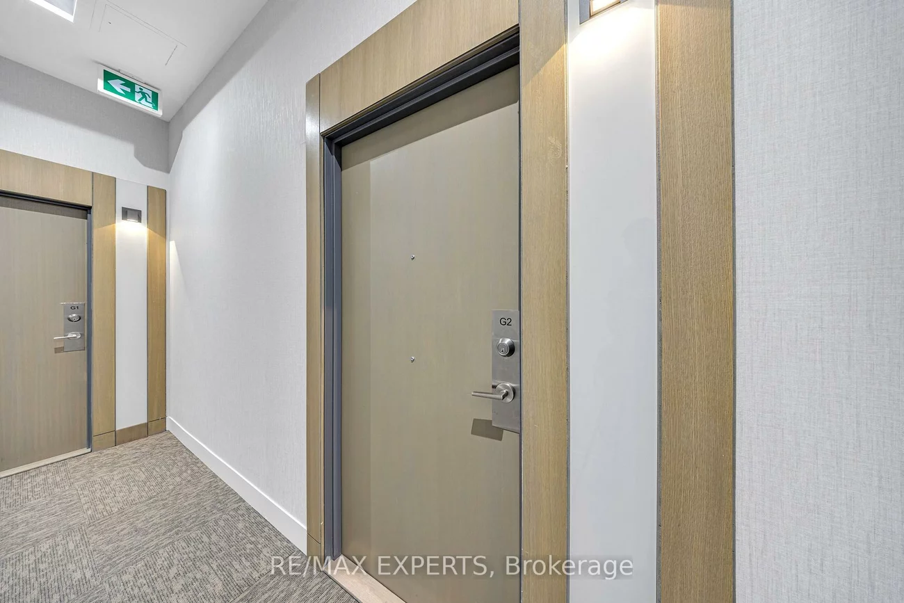 7, Kenaston, Bayview Village, Toronto