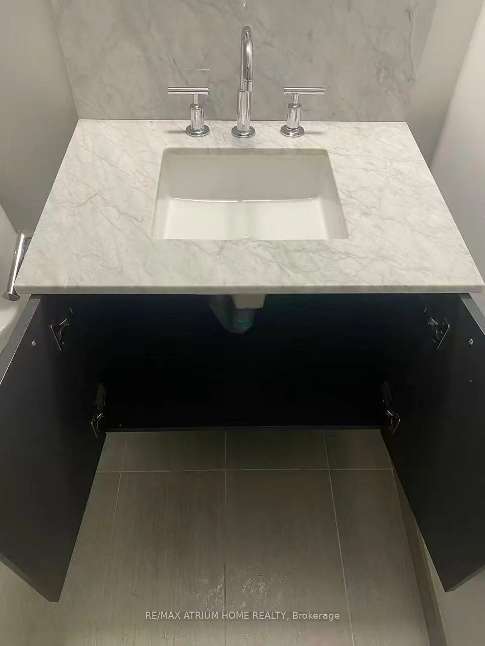 50, Charles, Church-Yonge Corridor, Toronto