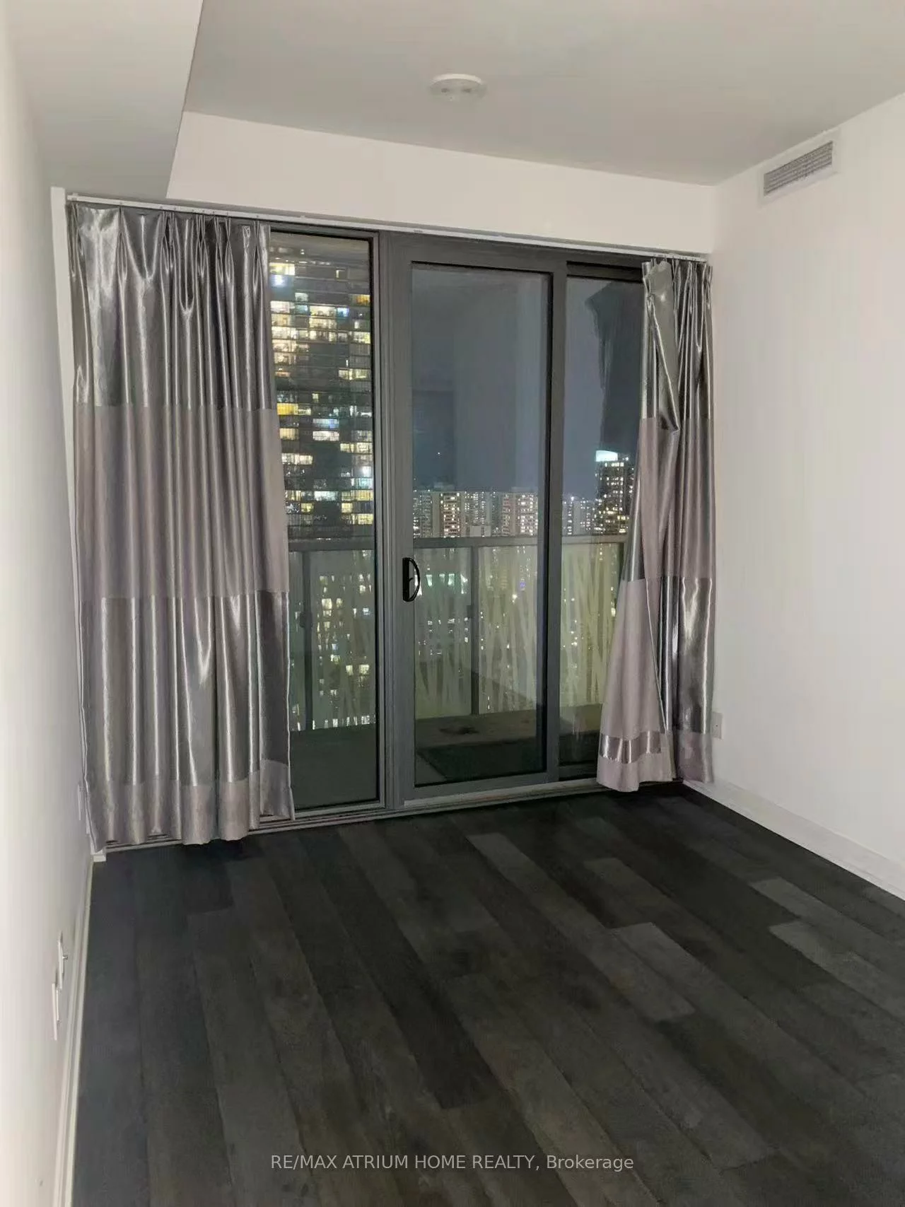 50, Charles, Church-Yonge Corridor, Toronto