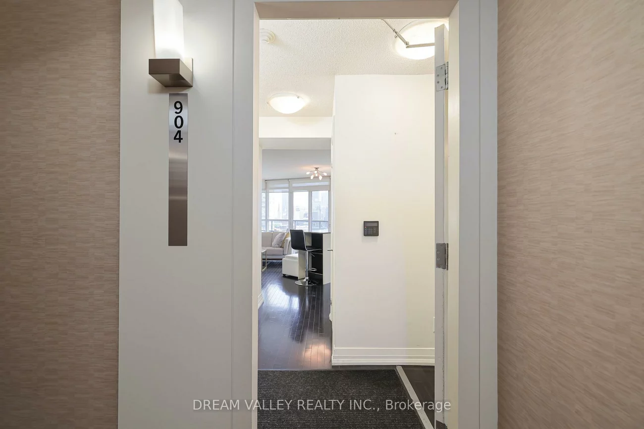 25, Carlton, Church-Yonge Corridor, Toronto