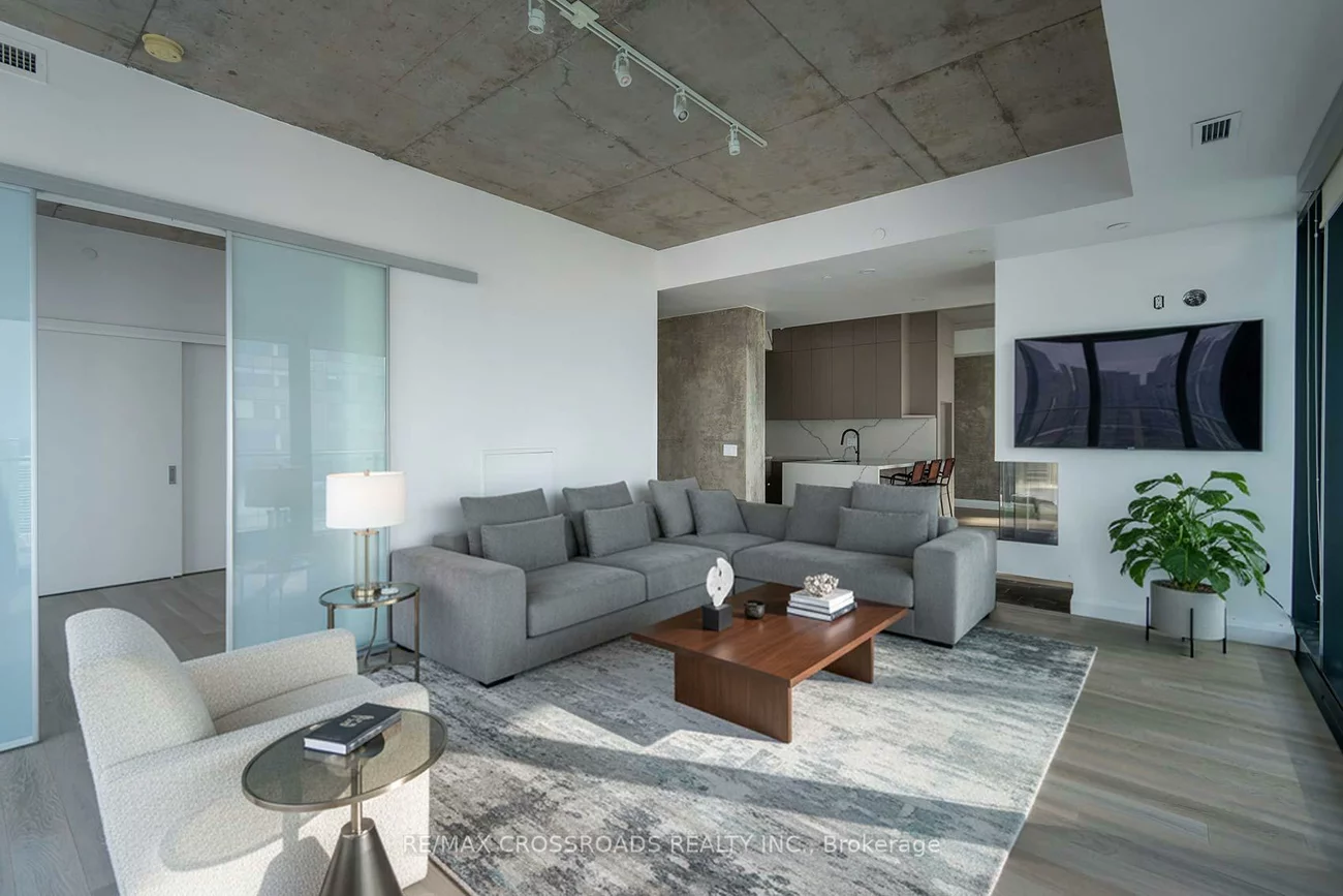 224, King, Waterfront Communities C1, Toronto