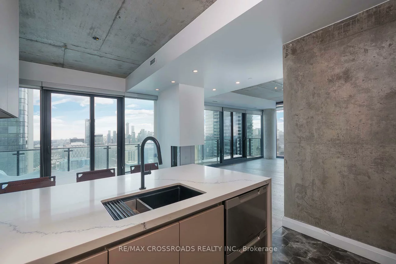 224, King, Waterfront Communities C1, Toronto