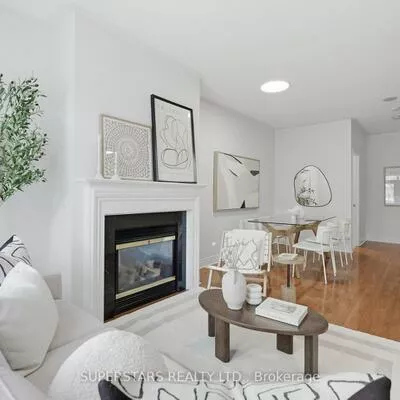 1, Rean, Bayview Village, Toronto