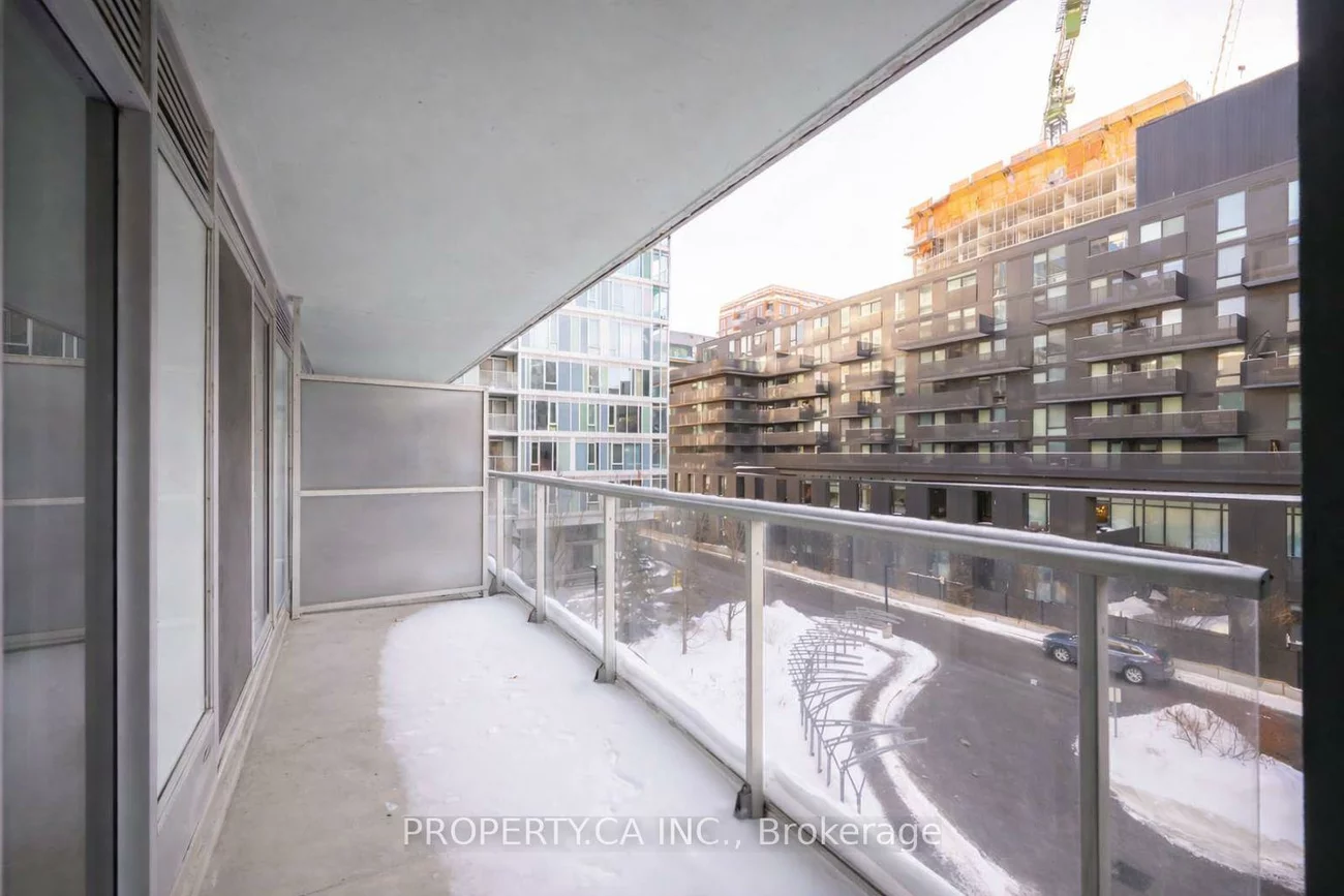 565, Wilson, Clanton Park, Toronto