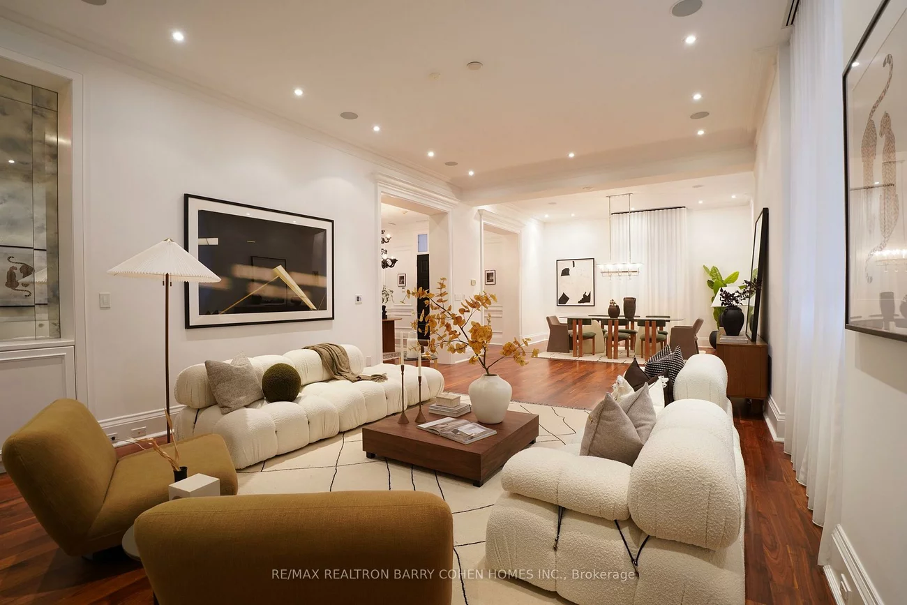 1, St Thomas, Bay Street Corridor, Toronto