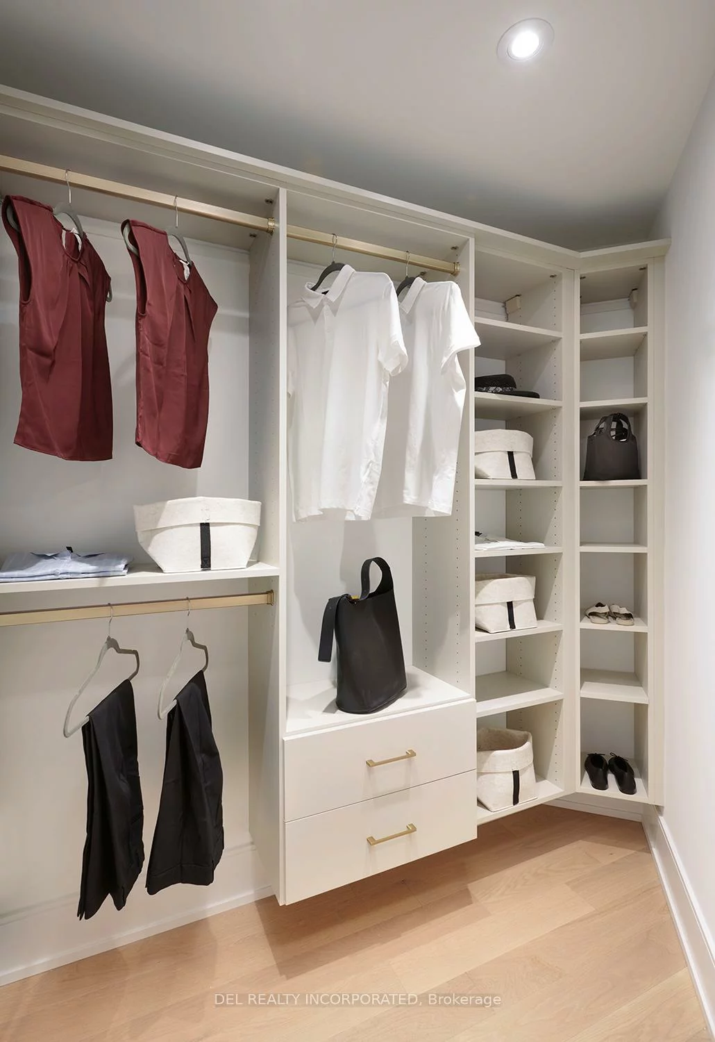 155, Merchants' Wharf, Waterfront Communities C8, Toronto