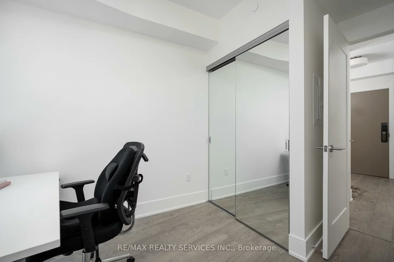 10, York, Waterfront Communities C1, Toronto