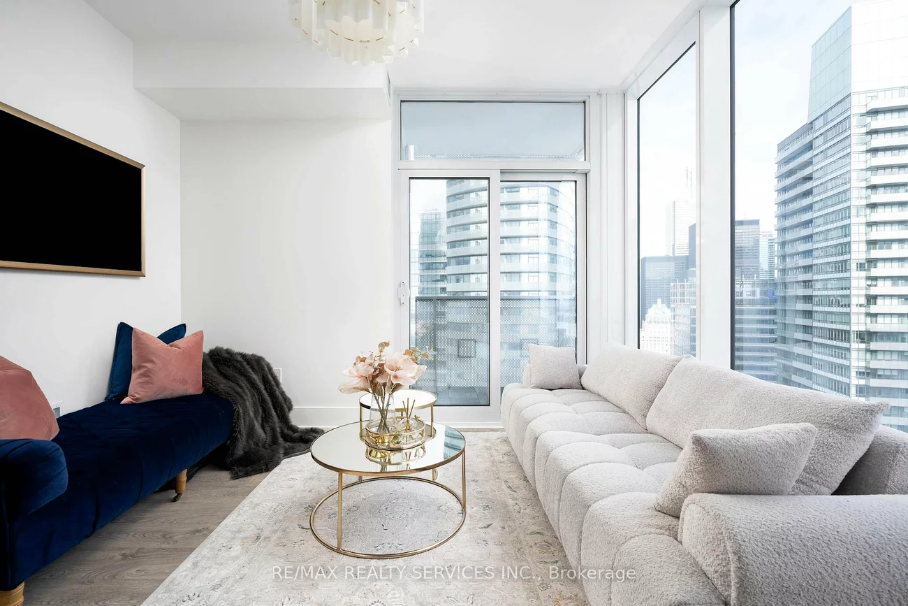 10, York, Waterfront Communities C1, Toronto