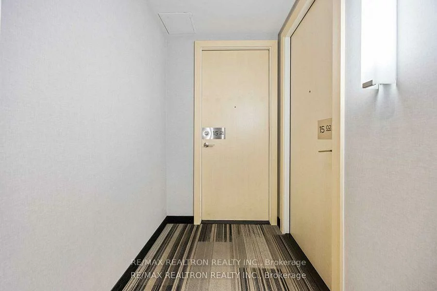 30, Roehampton, Mount Pleasant West, Toronto