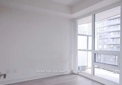 30, Roehampton, Mount Pleasant West, Toronto