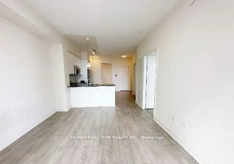 30, Roehampton, Mount Pleasant West, Toronto