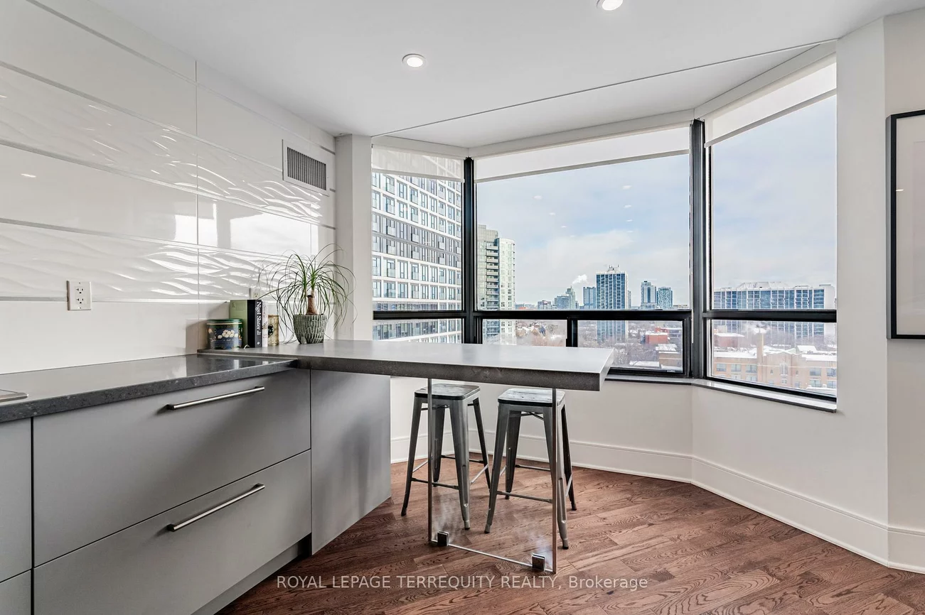 192, Jarvis, Church-Yonge Corridor, Toronto