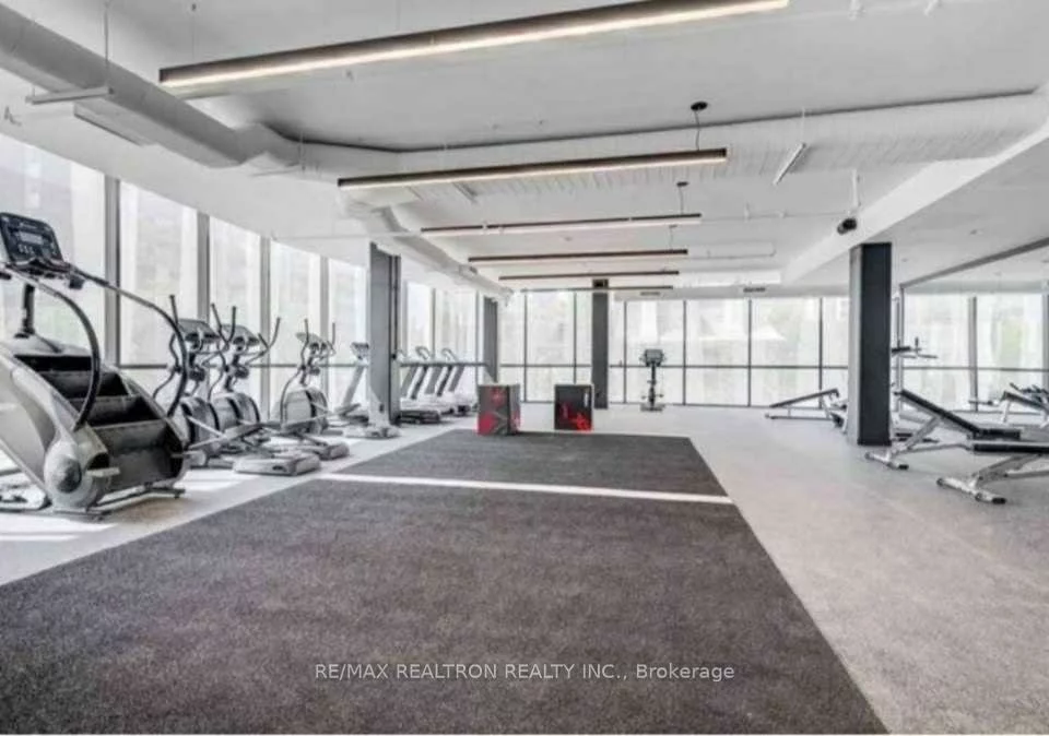 85, Wood, Church-Yonge Corridor, Toronto