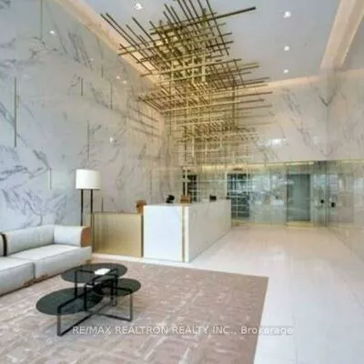 85, Wood, Church-Yonge Corridor, Toronto