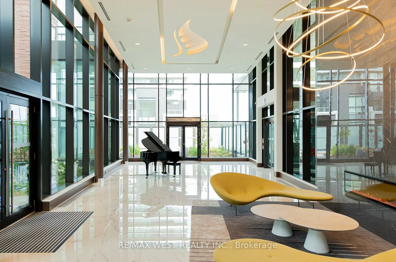 95, Mcmahon, Bayview Village, Toronto