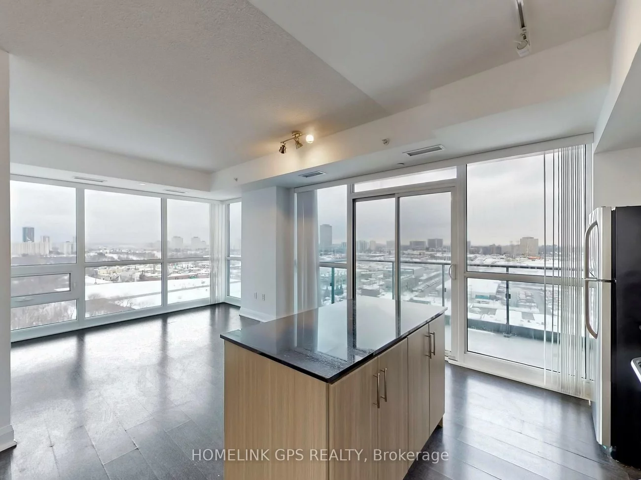 160, Vanderhoof, Thorncliffe Park, Toronto