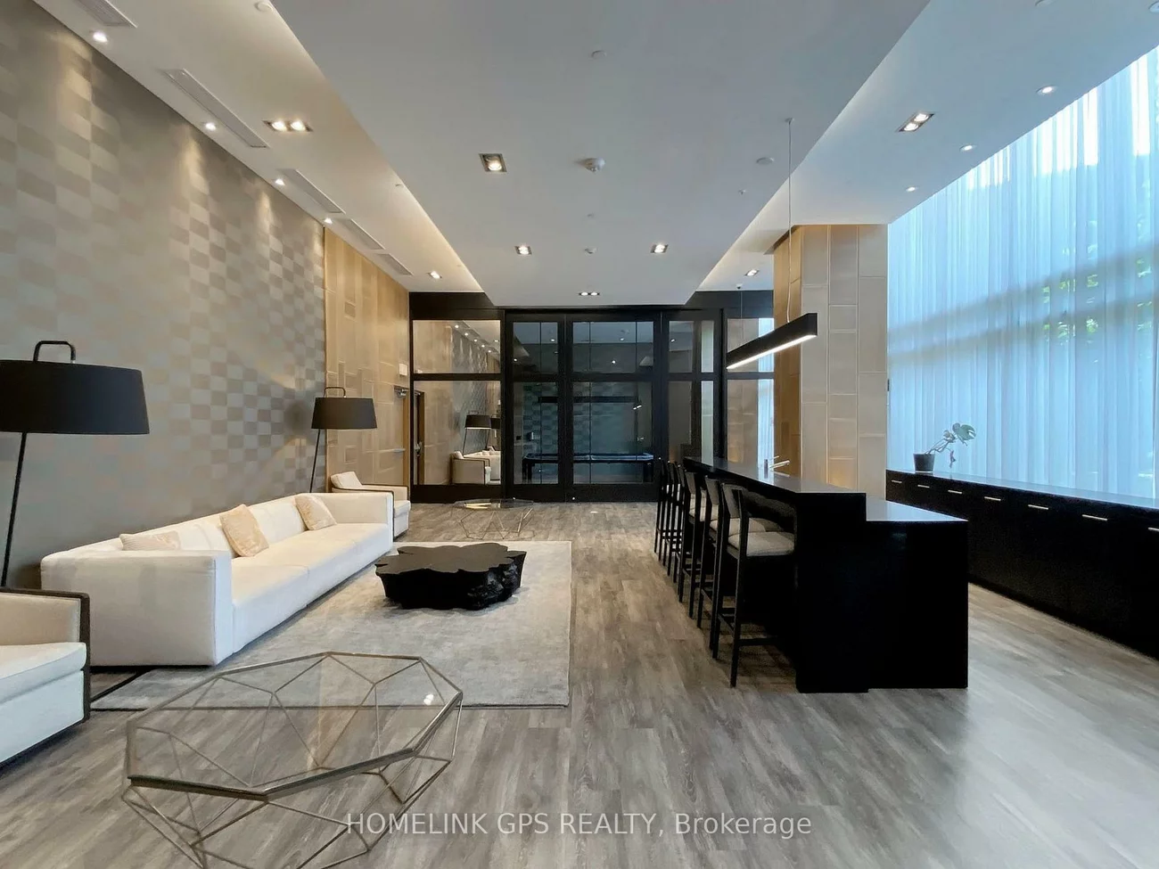 160, Vanderhoof, Thorncliffe Park, Toronto