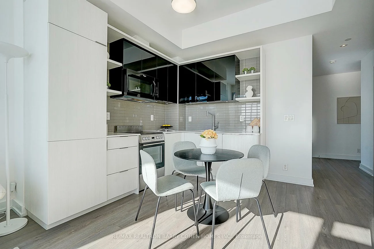 6, Parkwood, Casa Loma, Toronto