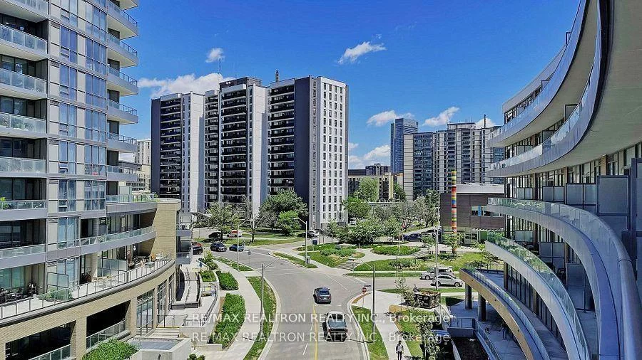 38, Forest Manor, Henry Farm, Toronto