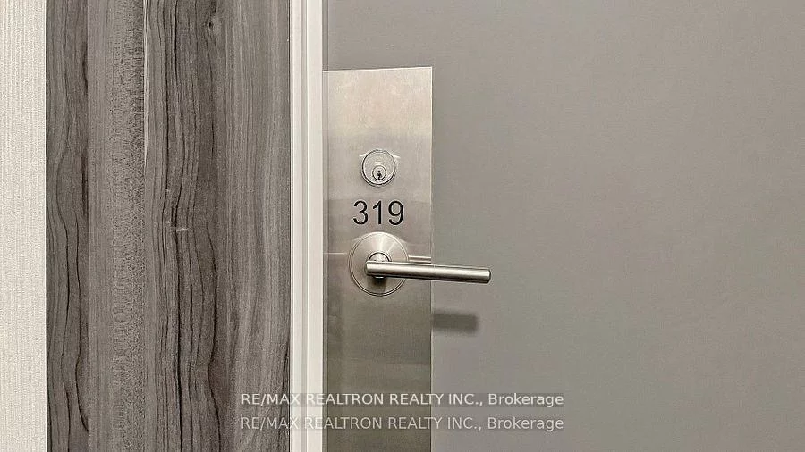 38, Forest Manor, Henry Farm, Toronto