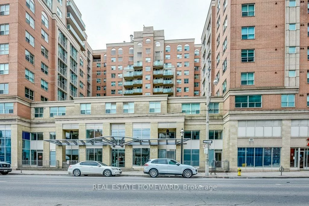 323, Richmond, Moss Park, Toronto