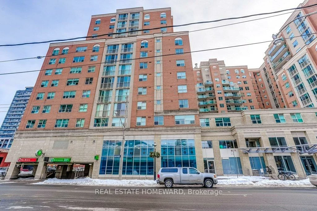 323, Richmond, Moss Park, Toronto