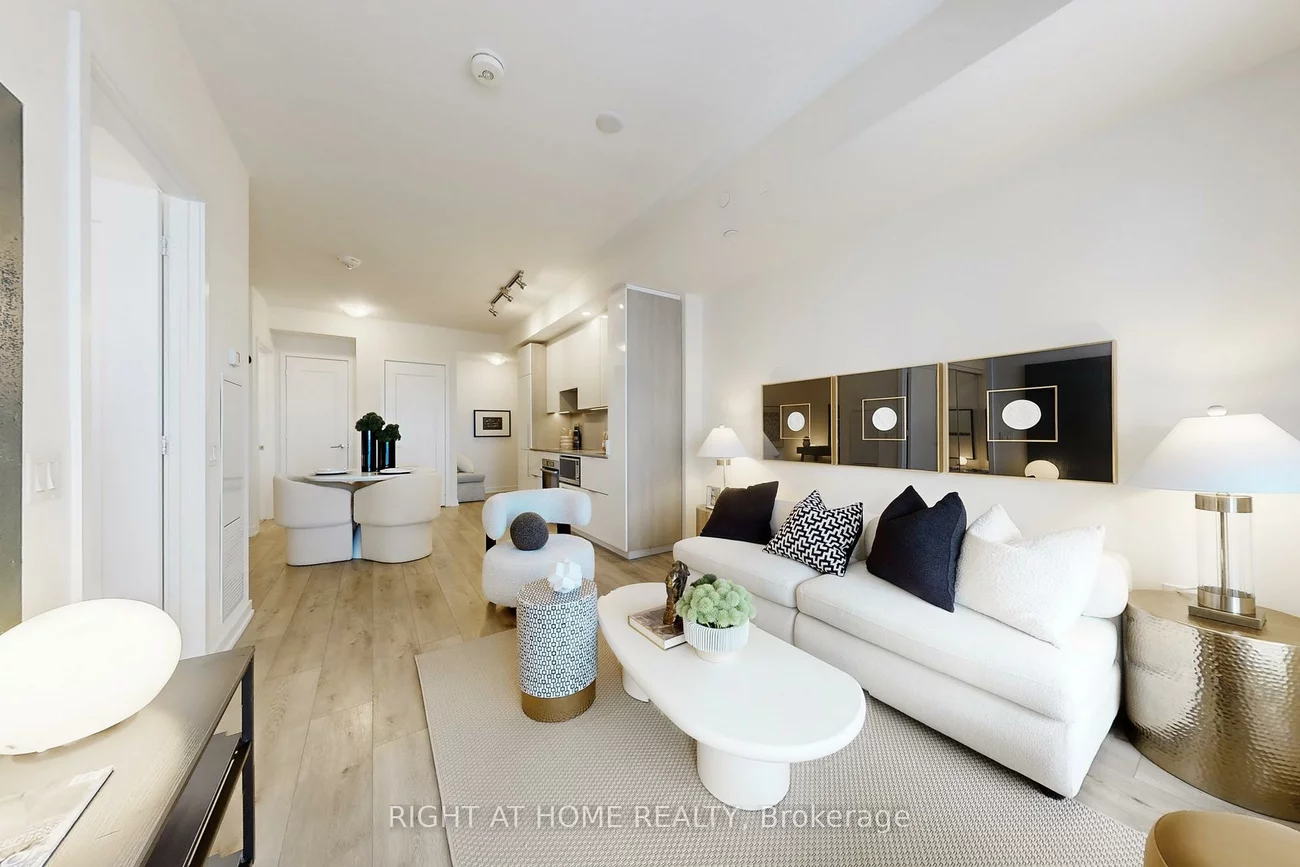 28, Freeland, Waterfront Communities C8, Toronto