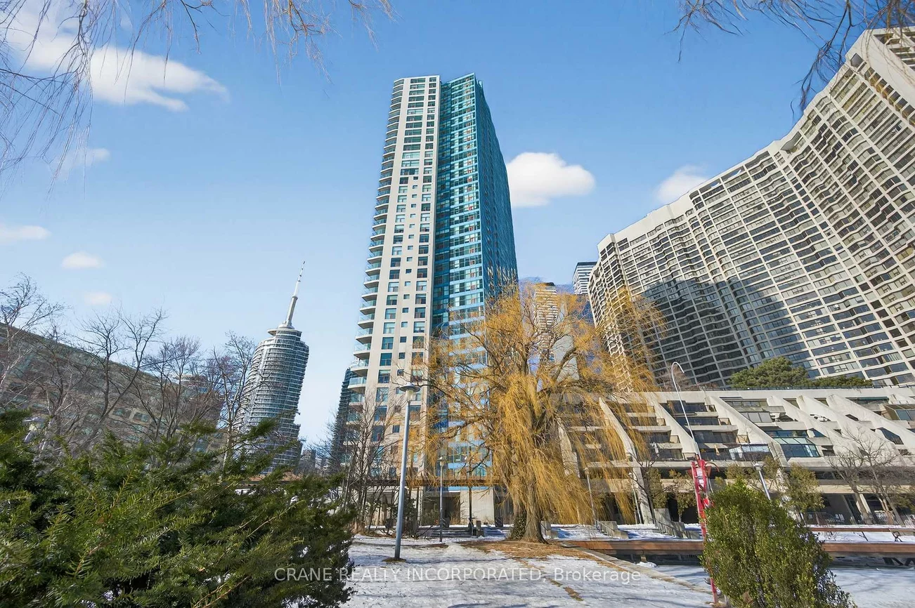 77, Harbour, Waterfront Communities C1, Toronto