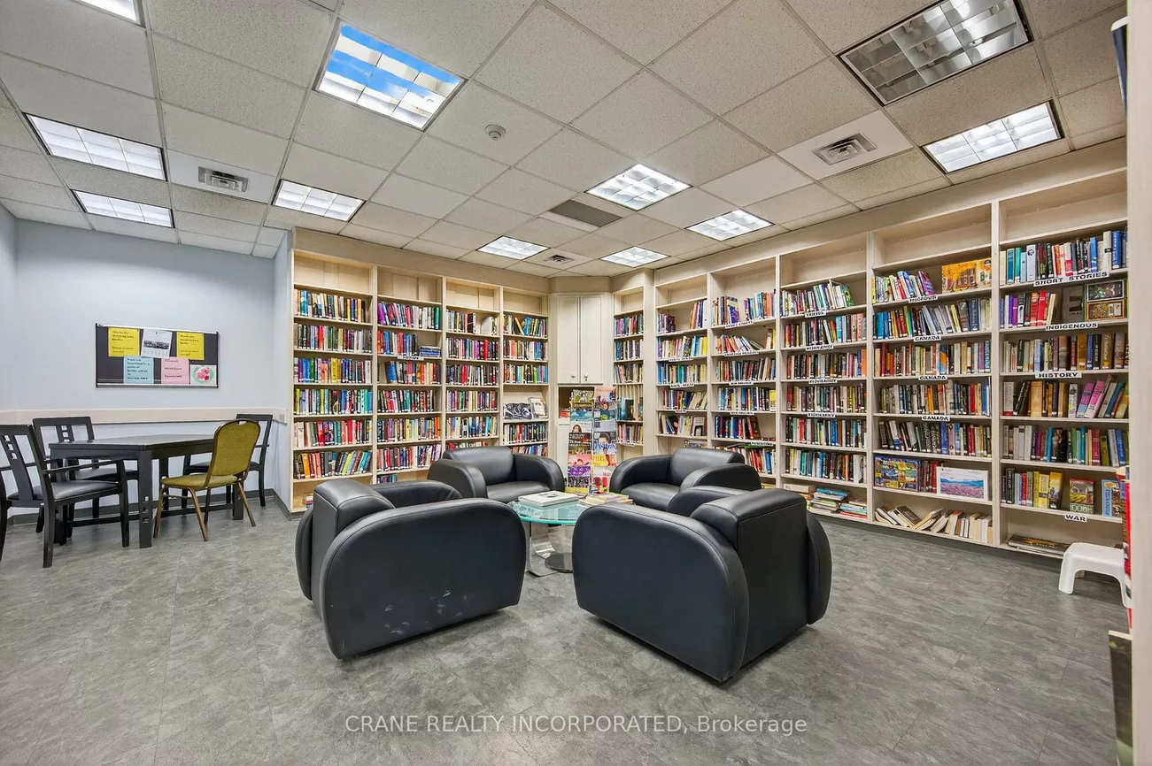 77, Harbour, Waterfront Communities C1, Toronto