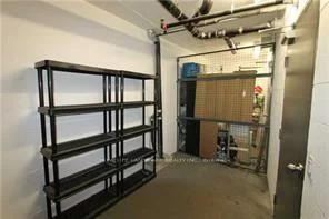 5168, Yonge, Willowdale West, Toronto