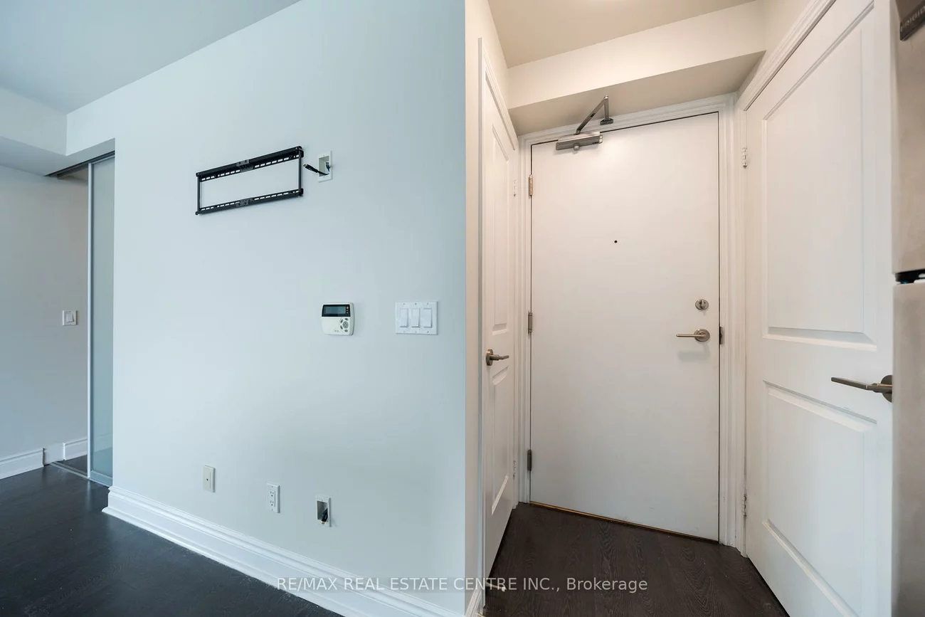 100, Western Battery, Niagara, Toronto