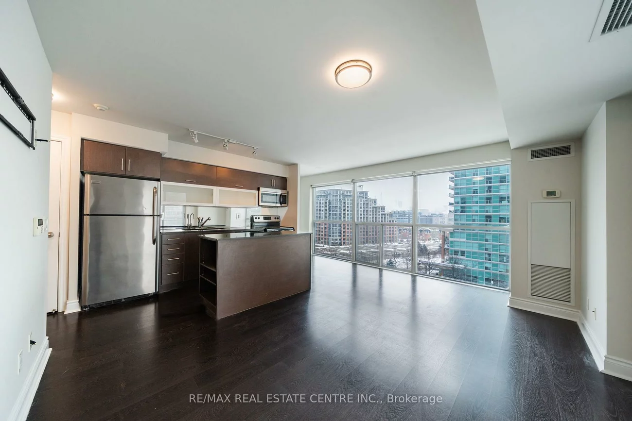 100, Western Battery, Niagara, Toronto