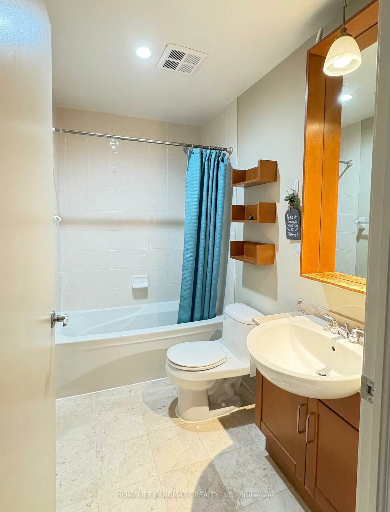 60, Byng, Willowdale East, Toronto